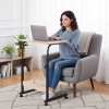 Mobilny stolik pod laptopa biurko dostawiane do fotela jasny dąb ModernHome