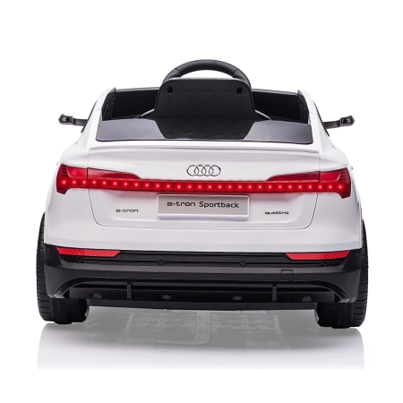 Milly Mally Pojazd na akumulator Audi E-Tron Sportback White
