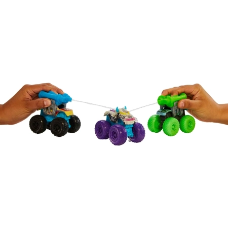 Mattel HJF39 Hot Wheels Monster Trucks Color Reveal
